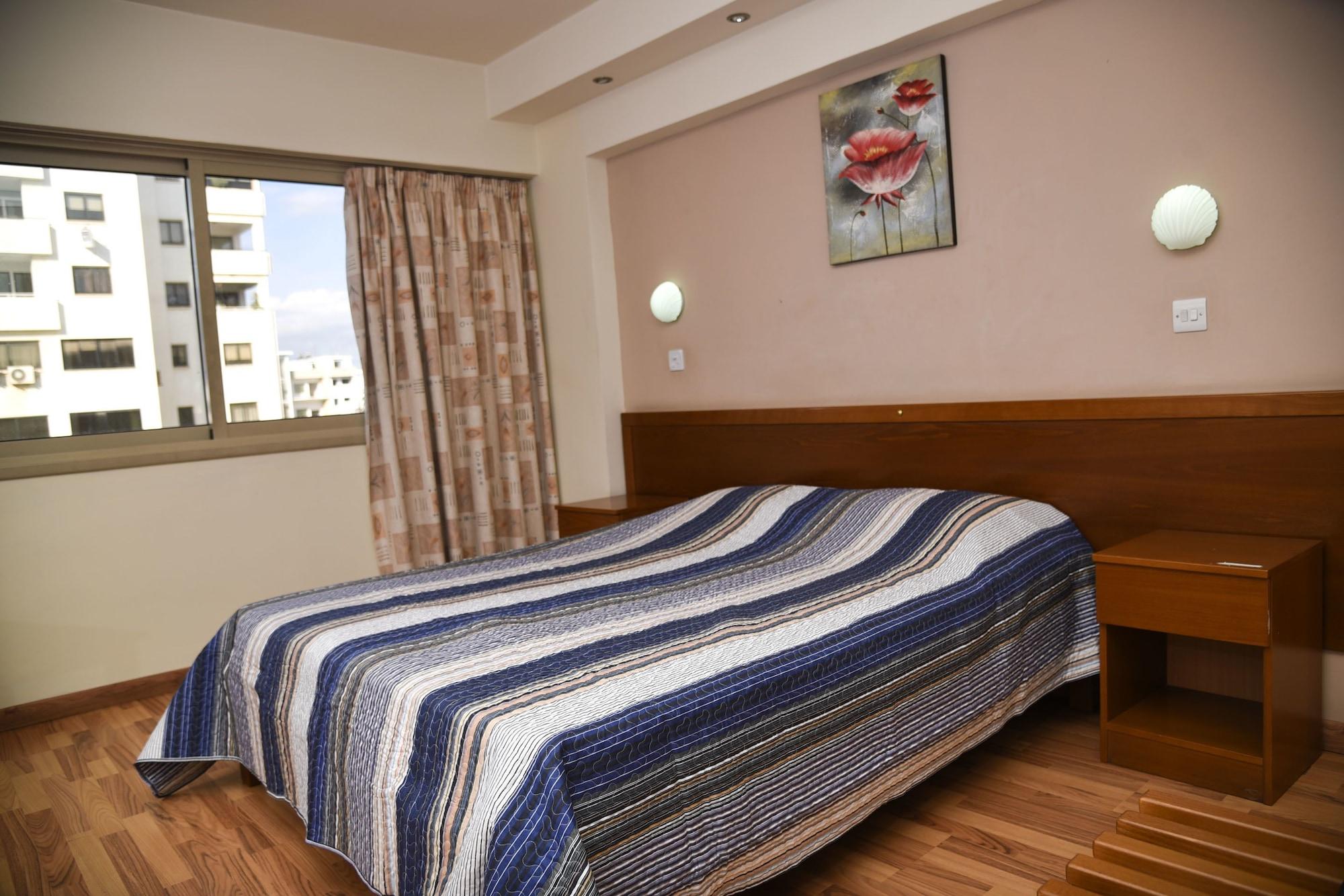 Elysso Hotel Larnaca Exterior photo