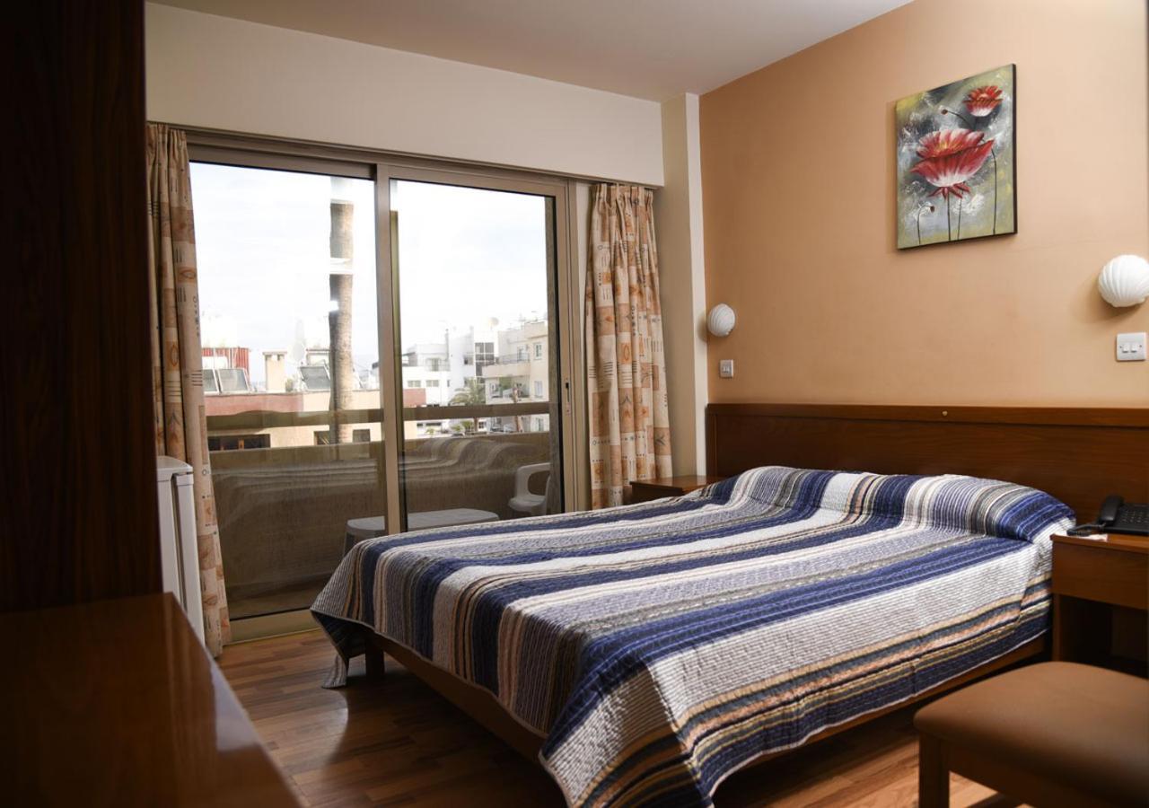 Elysso Hotel Larnaca Exterior photo