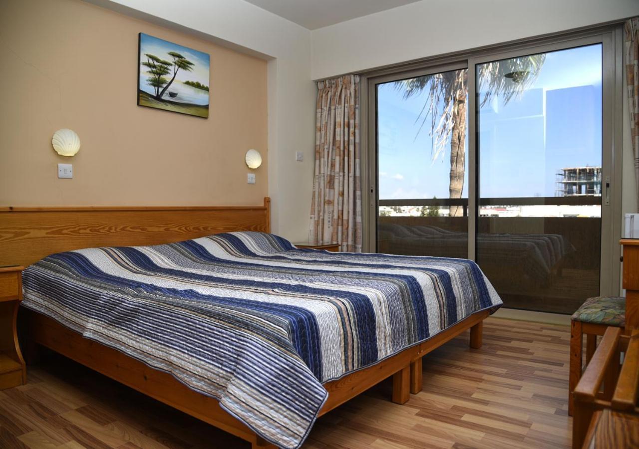Elysso Hotel Larnaca Exterior photo